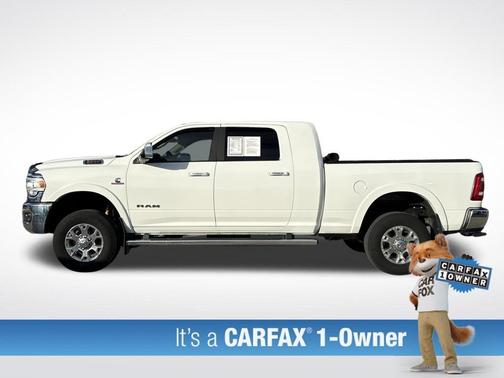 Bright White Clearcoat 2022 RAM 2500 Laramie