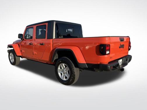 2020 Jeep Gladiator Sport