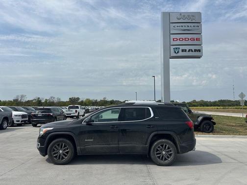 2019 GMC Acadia SLT-1