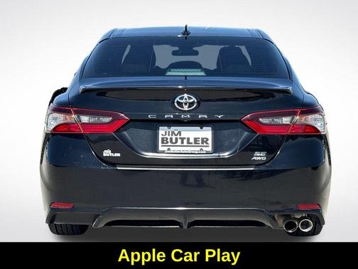 Midnight Black Metallic 2021 Toyota Camry SE