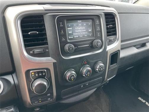 2015 RAM 1500 SLT