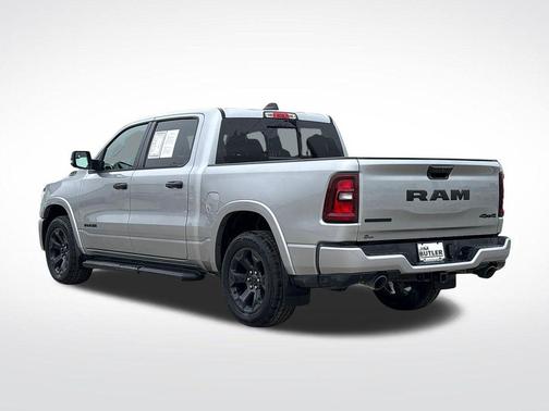 Billet Silver Metallic Clearcoat 2025 RAM 1500 Big Horn/Lone Star