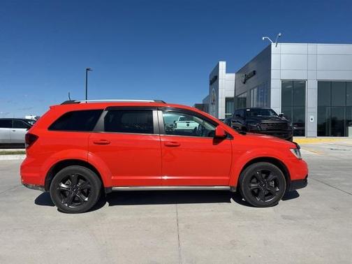 2018 Dodge Journey Crossroad