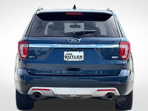 Blue 2016 Ford Explorer XLT