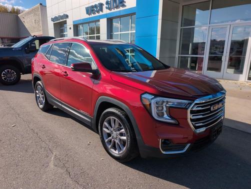 2024 GMC Terrain SLT