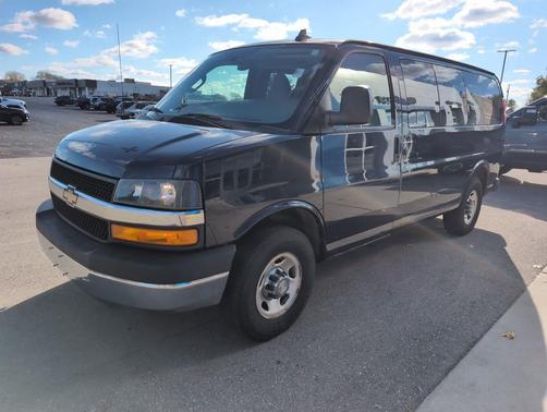 2016 Chevrolet Express 2500 LT