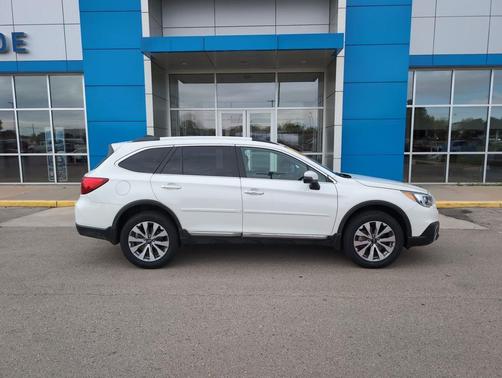 2017 Subaru Outback 2.5i Touring