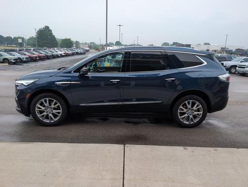2023 Buick Enclave Premium AWD