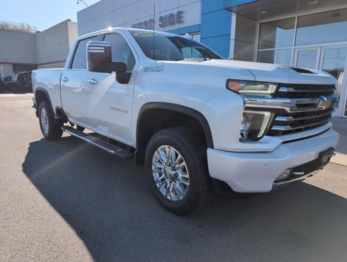 2022 Chevrolet Silverado 2500 High Country