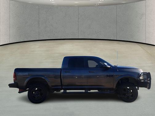 2017 RAM 2500 Laramie