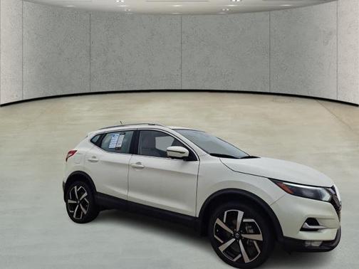 2021 Nissan Rogue Sport SL