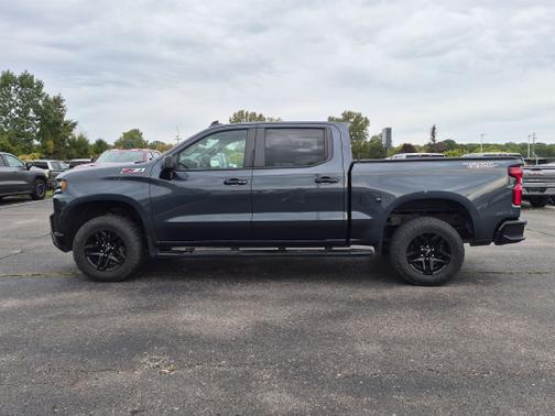 Shadow Gray Metallic 2021 Chevrolet Silverado 1500 LT Trail Boss