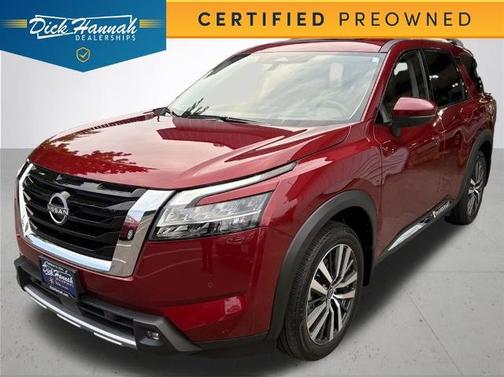 2022 Nissan Pathfinder Platinum