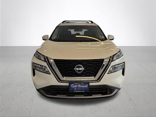 White 2023 Nissan Rogue SL