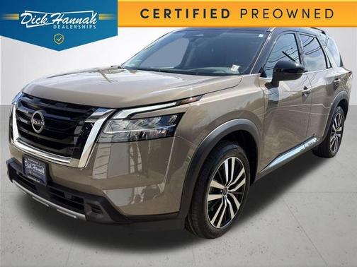 2024 Nissan Pathfinder Platinum