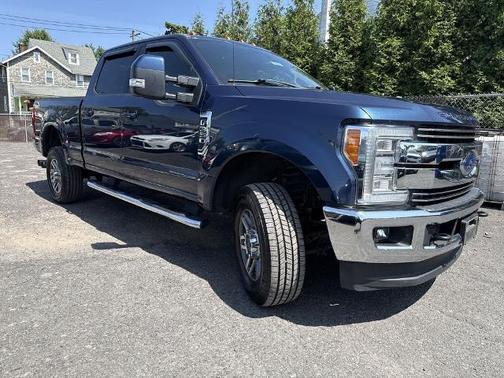 2018 Ford F-350 LARIAT SUPER DUTY