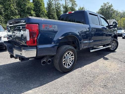 2018 Ford F-350 LARIAT SUPER DUTY