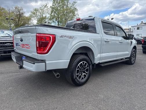 AVALANCHE 2023 Ford F-150 XLT