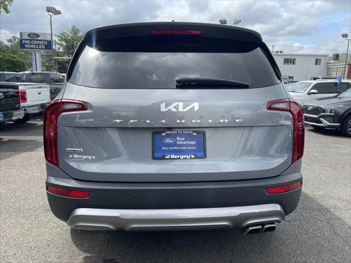 2022 Kia Telluride S