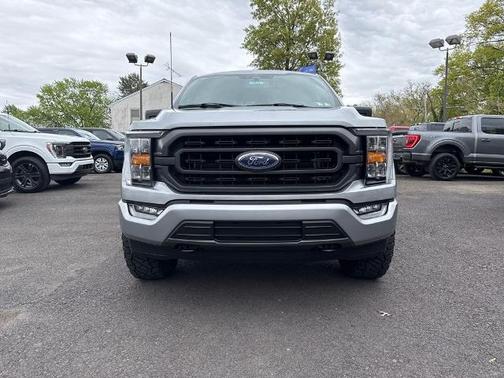 ICONIC SILVER METALLIC 2023 Ford F-150 XLT