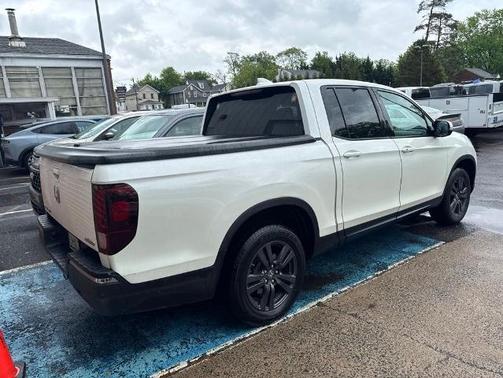 White Diamond Pearl 2019 Honda Ridgeline SPORT