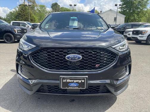 2022 Ford Edge ST