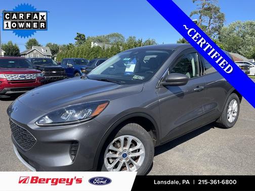 2022 Ford Escape SE