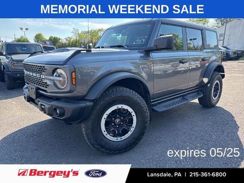 CARBONIZED GRAY METALLIC 2025 Ford Bronco BADLANDS