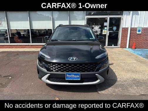 Ultra Black 2022 Hyundai KONA SEL