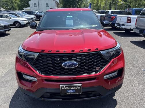 2021 Ford Explorer ST
