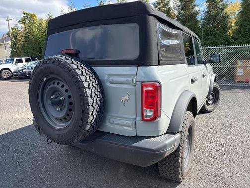 2023 Ford Bronco BLACK DIAMOND