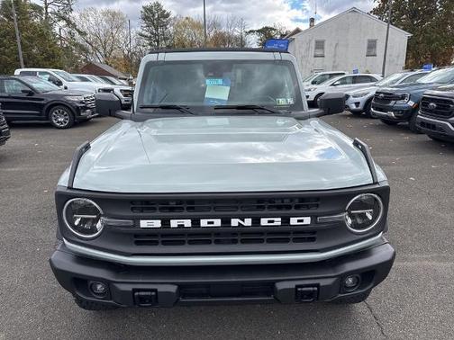 2023 Ford Bronco BLACK DIAMOND