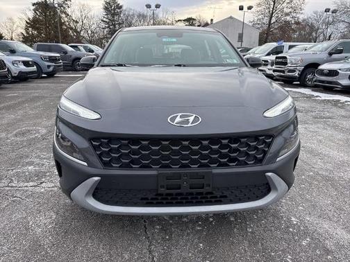 2023 Hyundai KONA SE