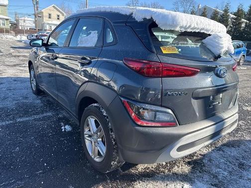 2023 Hyundai KONA SE