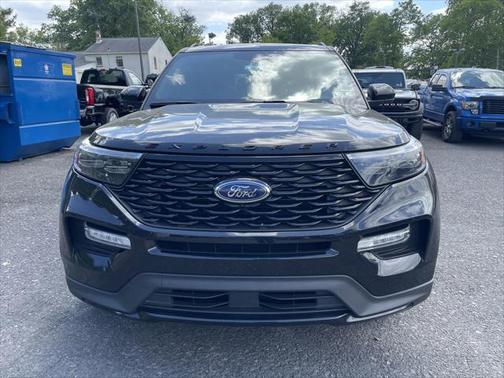 2023 Ford Explorer ST-Line