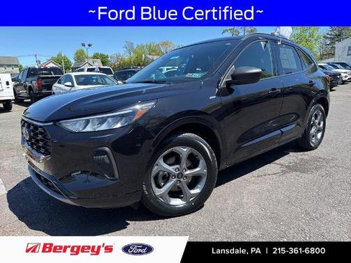 AGATE BLACK METALLIC 2023 Ford Escape ST-LINE