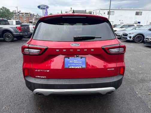 RAPID RED MET TINTED CC 2023 Ford Escape ACTIVE