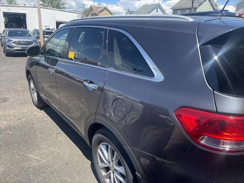 2018 Kia Sorento LX