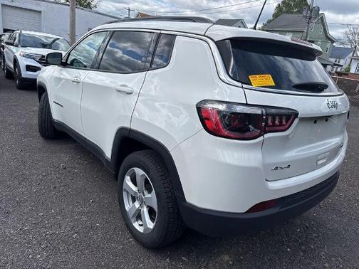 White Clearcoat 2021 Jeep Compass LATITUDE
