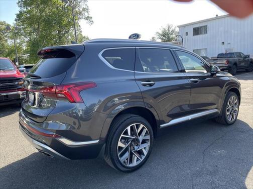 2022 Hyundai SANTA FE SE