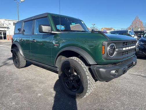 2024 Ford Bronco BLACK DIAMOND