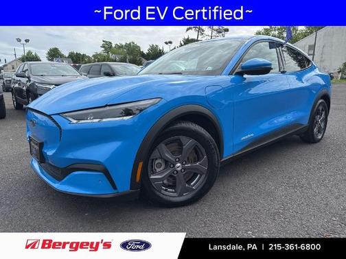 GRABBER BLUE METALLIC 2022 Ford Mustang Mach-E SELECT