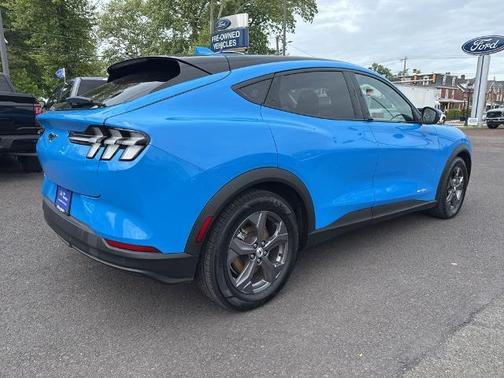 GRABBER BLUE METALLIC 2022 Ford Mustang Mach-E SELECT