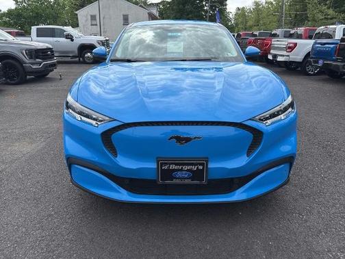 GRABBER BLUE METALLIC 2022 Ford Mustang Mach-E SELECT