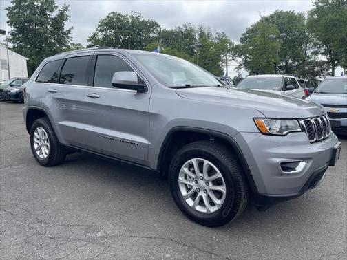 2021 Jeep Grand Cherokee LAREDO