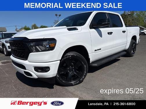 Bright White Clearcoat 2023 RAM 1500 BIG HORN/LONE STAR