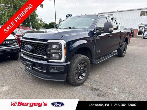 ANTIMATTER BLUE 2024 Ford F-250 XLT