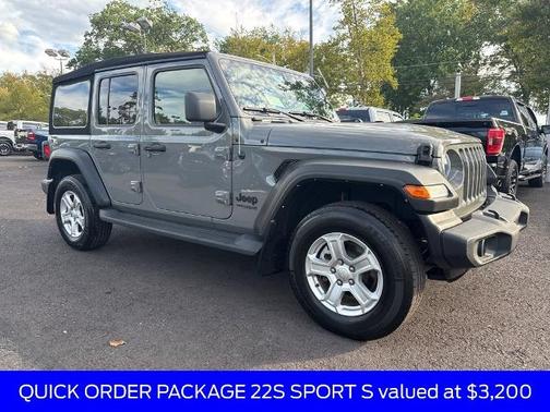 2022 Jeep Wrangler Unlimited SPORT