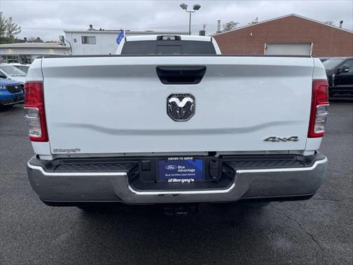 2023 RAM 2500 Tradesman Crew Cab 4x4 8' Box