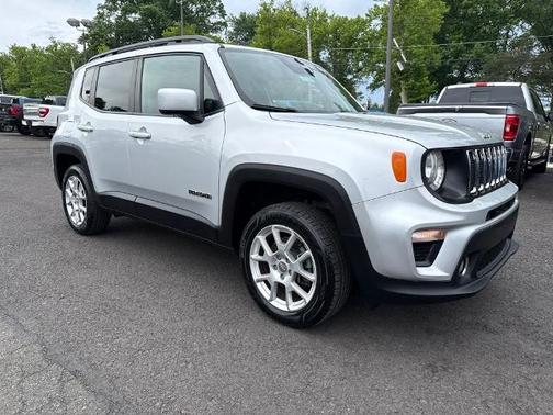 Glacier Metallic 2020 Jeep Renegade LATITUDE